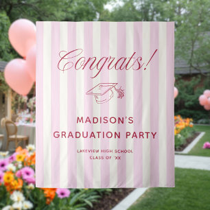 Tapiz Felicidades de graduación preppy con rayas rosadas