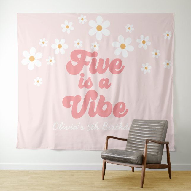 Tapiz Five es una Banne de 5 Años Rosa Vibe Retro (In situ (horizontal))