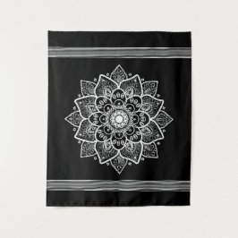 Tapiz Fondo negro de Mandala floral blanca