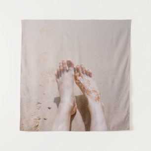 Tapiz Fotografía selectiva de los pies con tatuaje