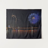 Fuegos artificiales con relámpagos