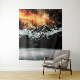 Tapiz Galaxia ardiente sobre majestuosas montañas