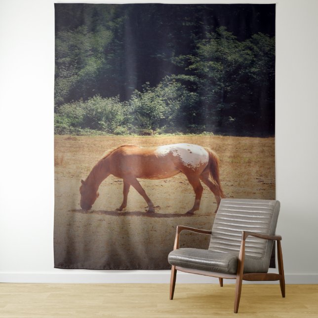 Tapiz Grazing Palomino.... (In situ)
