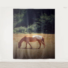 Tapiz Grazing Palomino....