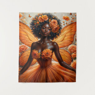 Tapiz Hada con piel oscura en floral naranja
