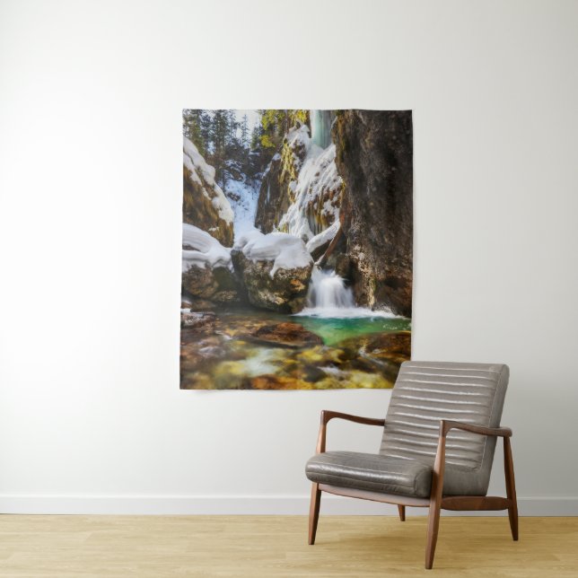 Tapiz Hermoso arroyo en el final del invierno de Gozd Ma (In situ)