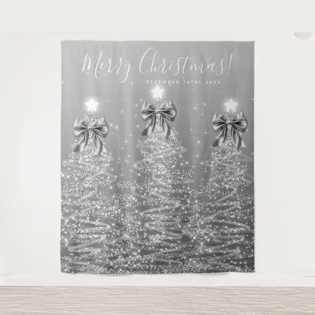 Tapiz Holiday Backdrop Silver Christmas Trees w/ Bows (Anverso)