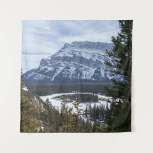 Tapiz Hoodoos y la montaña del túnel de nieve, Alberta