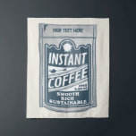 Tapiz Ilustracion de arte instantáneo de café pop<br><div class="desc">Un ilustracion de arte pop de un sobre de café instantáneo. Diseñar para cualquiera que no sea un snob de café y que simplemente disfrute de una taza simple de café congelado instantáneo para su habitual solución de cafeína.</div>