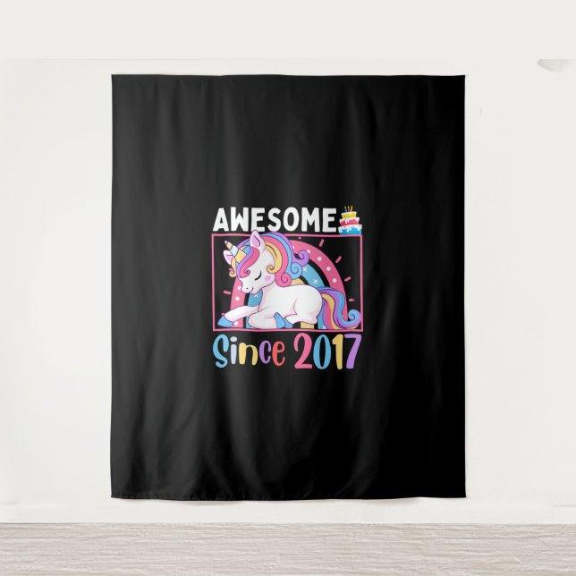 Tapiz Impresionante celebración del cumpleaños de Unicor (Anverso)