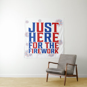 Tapiz Justo Aquí Para Los Fuegos Artificiales Divertidos