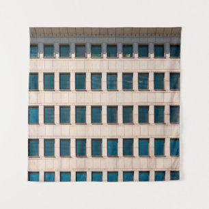 Tapiz La fachada del edificio moderno de forma rectangul