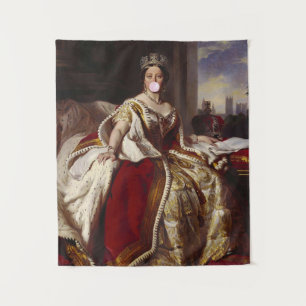 Tapiz La reina Victoria soplando un chicle rosa