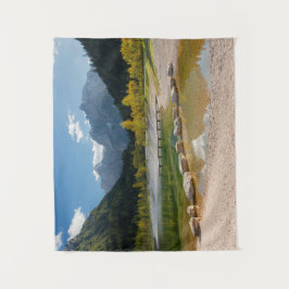 Tapiz Lago Jasna en los Alpes eslovenos en otoño