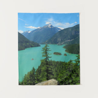 Tapiz Lago Turquesa de montaña nevada en Washington