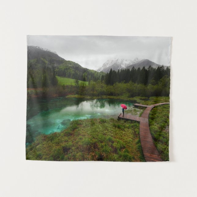 Tapiz Lago verde paraguas rojo (Anverso (horizontal))