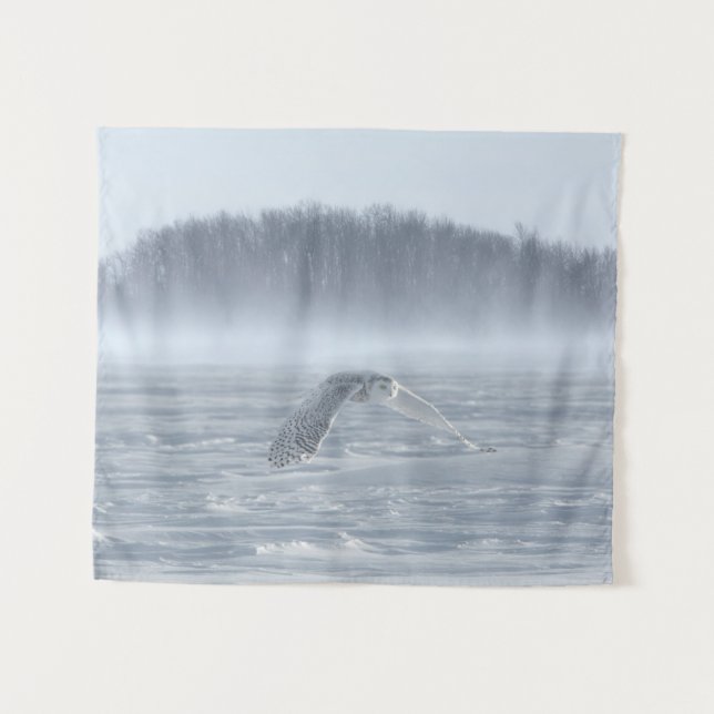 Tapiz Lechuza Nevada Volando En Invierno (Anverso (horizontal))