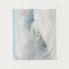 Tapiz Limpieza de nubes sobre montañas de bosques de abe