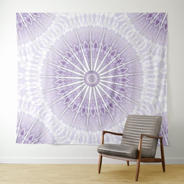 Tapiz Mandala geométrica malva morada (In situ (horizontal))