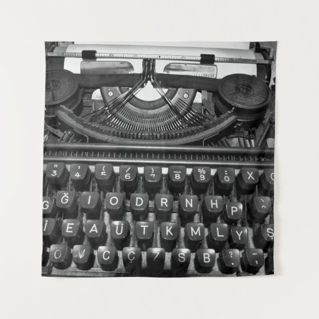 Tapiz máquina de escribir antigua antigua usada en corre (Anverso)
