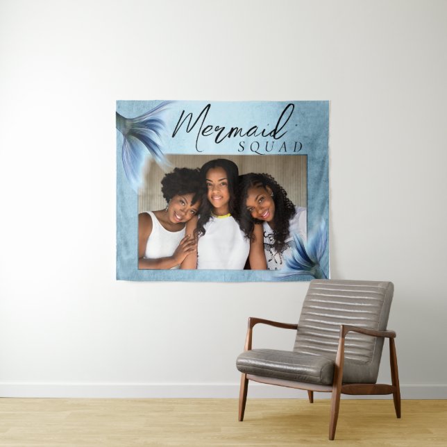 Tapiz Mermaid Crew Ice Blue | Amigas de Muted Glam (In situ (horizontal))
