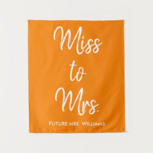 Tapiz Miss a la Sra. Banner Naranja Bridal Shower Photo