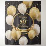 Tapiz Moda de Banner Gold And Black 50th Birthday Backdr<br><div class="desc">Este es un cartel de fondo de polluelo para una cabina de fotos que incluye globos dorados y blancos y destellos purpurinas de oro. Contáctame por otra edad.</div>