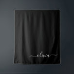 Tapiz Monograma elegante Minimalista blanco negro y mode<br><div class="desc">Presentamos nuestra Colección de Monogramas Modernos Minimalistas en Blanco y Negro: Adopte la simplicidad y la sofisticación con nuestros diseños minimalistas, curados para elevar su estilo sin esfuerzo. Esta colección, elaborada con gran interés para la estética moderna, presenta elegantes diseños en blanco y negro acentuados por monogramas personalizados. Desde papel...</div>