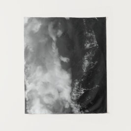 Tapiz Montaña majestuosa bajo las nubes