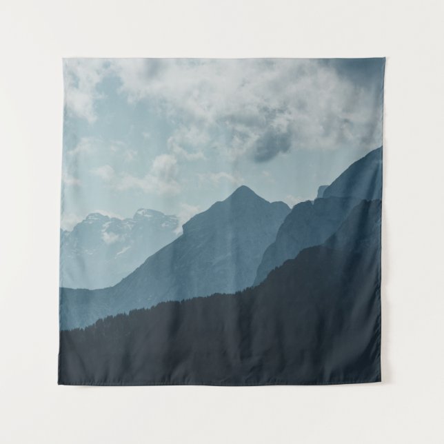 TAPIZ MONTAÑAS BAJO CIELO BLANCO (Anverso)