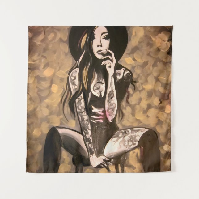 Tapiz Mujer Tatuada en Oro (Anverso)