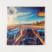 Mujeres elegantes en coches clásicos