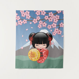 Tapiz Muñeca Roja Sakura Kokeshi - Geisha Japonesa Linda