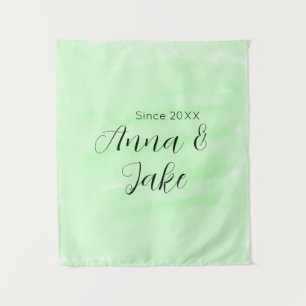 Tapiz nombre fecha boda pareja verde acuarela pastel l