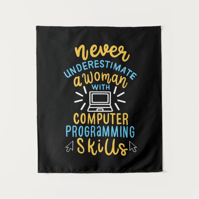Tapiz Nunca Subestimes A Una Mujer Con Una Computadora (Anverso)