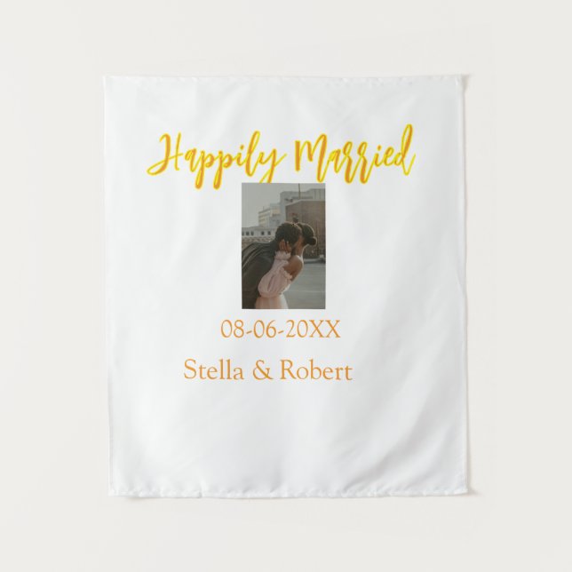 Tapiz Orange yellow retro photo happily married couple (Anverso)