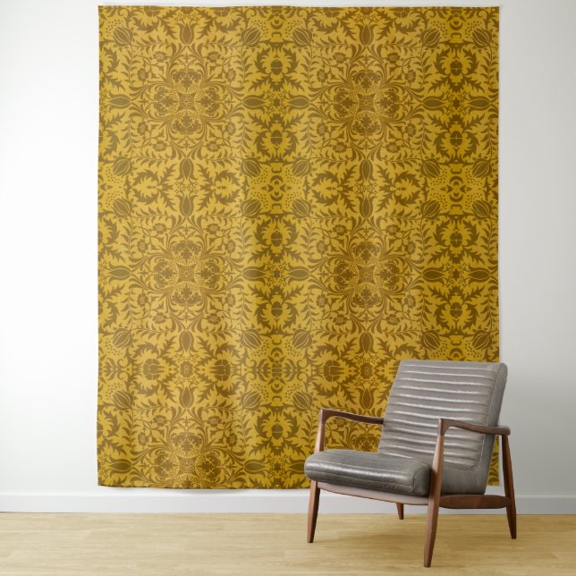 Tapiz Ornate gold floral pattern with symmetrical (In situ)