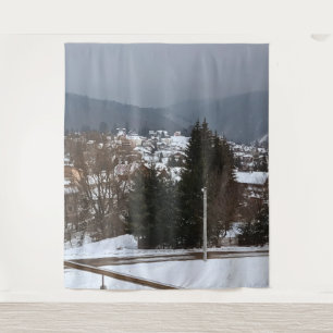 Tapiz Panorama de Aldea Invernal - Paisaje Rural Rumania