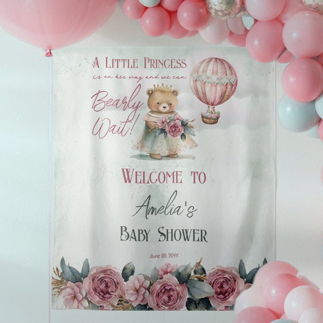 Tapiz Pequeña Princesa Osa Bearly Wait Chica Baby Shower ("A Little Princess Is On Her Way and We Can Bearly Wait!" cute teddy bear princess shower design.)