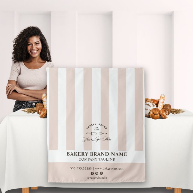 Tapiz Pink French Stripes Bakery Logo Table Runner  (Subido por el creador)