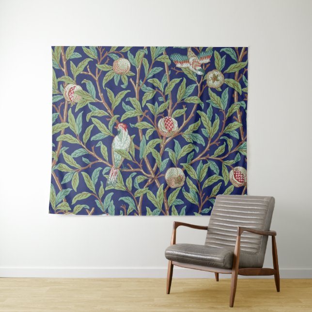 Tapiz Pomegranato y pequeño pájaro, William Morris (In situ (horizontal))