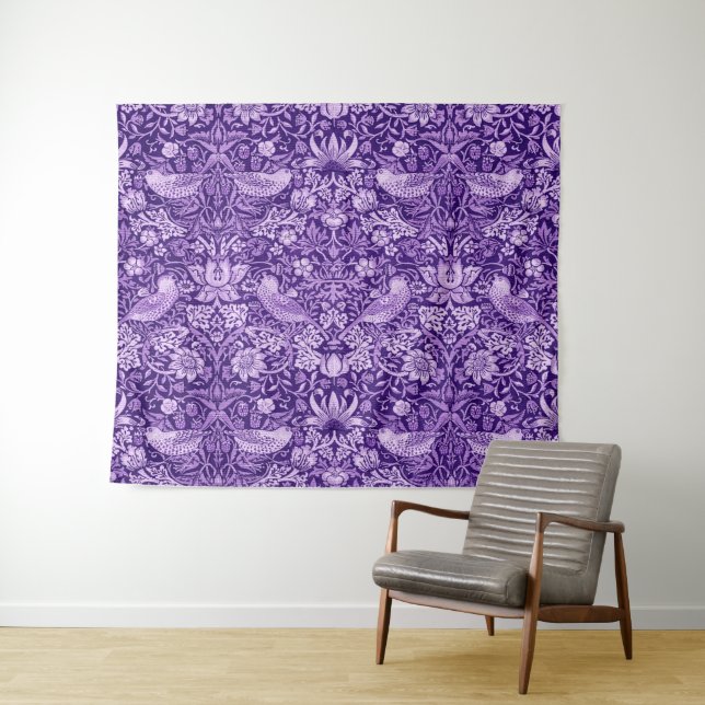 Tapiz Púrpura de fresa, William Morris (In situ (horizontal))