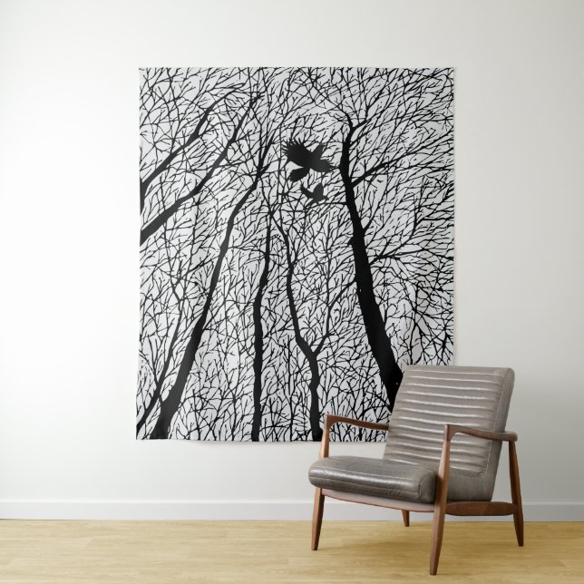 Tapiz Ravens de silueta en los árboles de invierno (In situ)