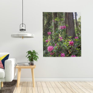 Tapiz Rododendros rosas en una flor forestal