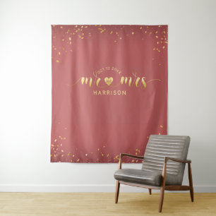 Tapiz Rosa Gold Mr. y Sra. Boda Photo Booth Tapestry