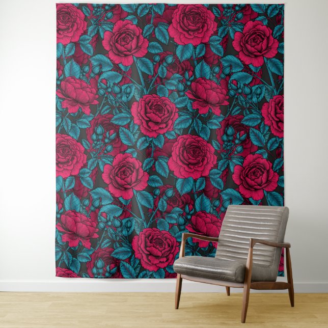 Tapiz Rosas en rojo y azul (In situ)