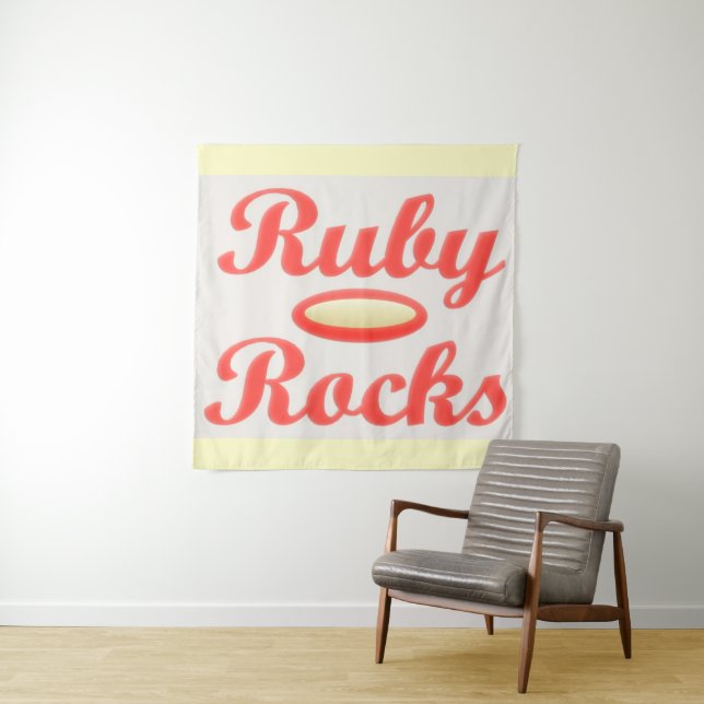 Tapiz Ruby Rocks diseño BANNER rojo y crema melosa (In situ)