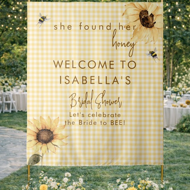 Tapiz Rustic Honey Bee Bridal Shower Fabric Welcome Sign (Subido por el creador)