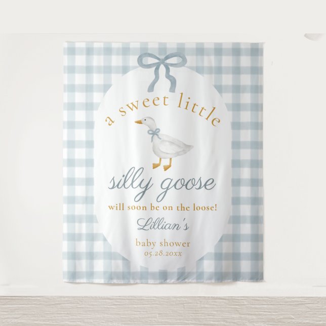 Tapiz Silly Goose Duck Blue Gingham Baby Shower Backdrop (Anverso)