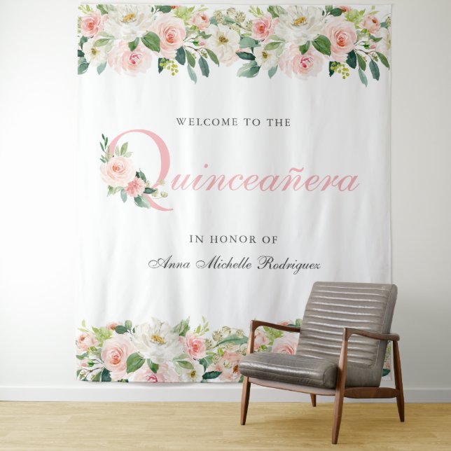Tapiz Telón de fondo personalizado de flores para Quince (In situ)